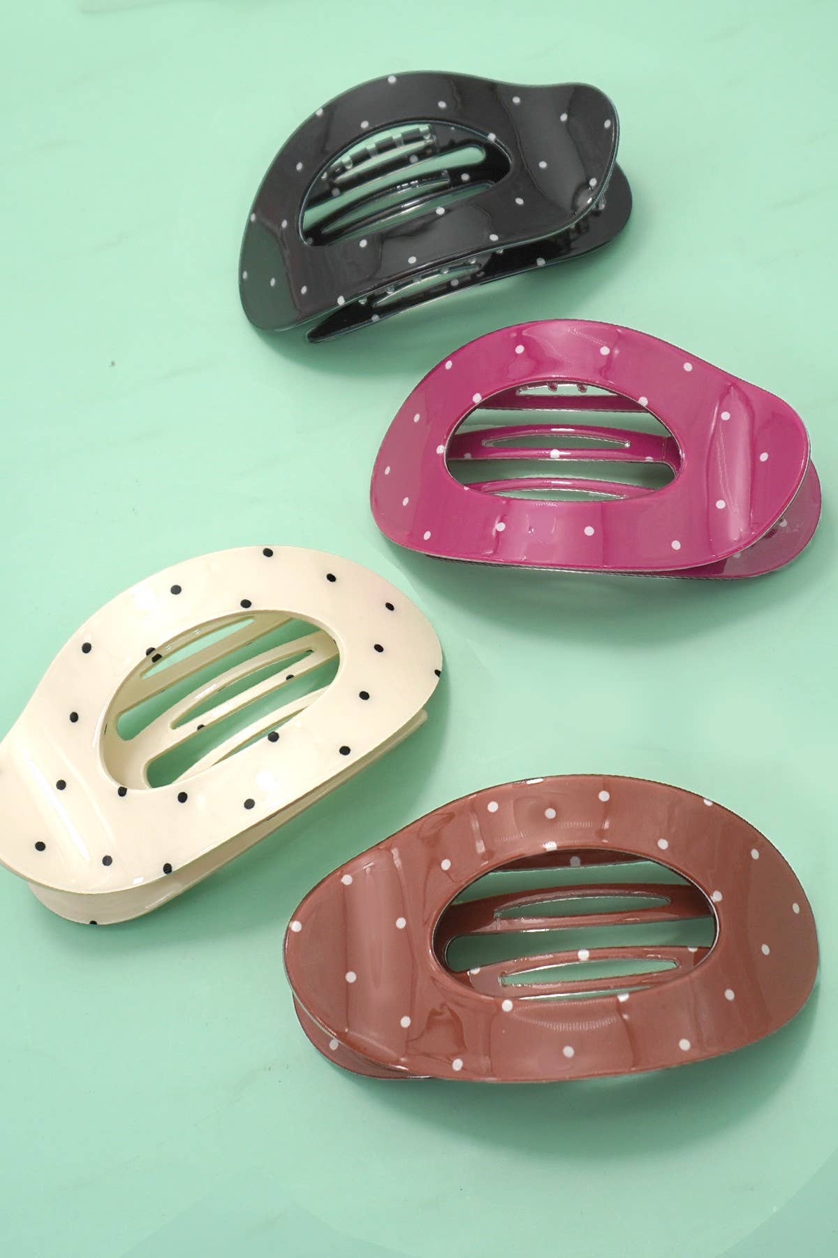 Jumbo Lay Flat Oval Hair Claw Clips Secure Styling | 40H1050: Off White