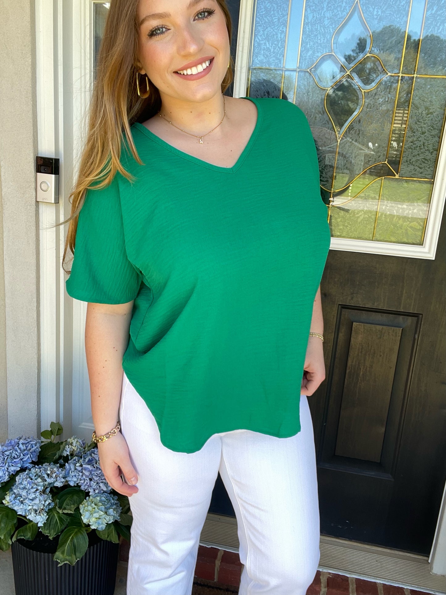 Woven Airflow V-Neck Short Sleeve Top Green