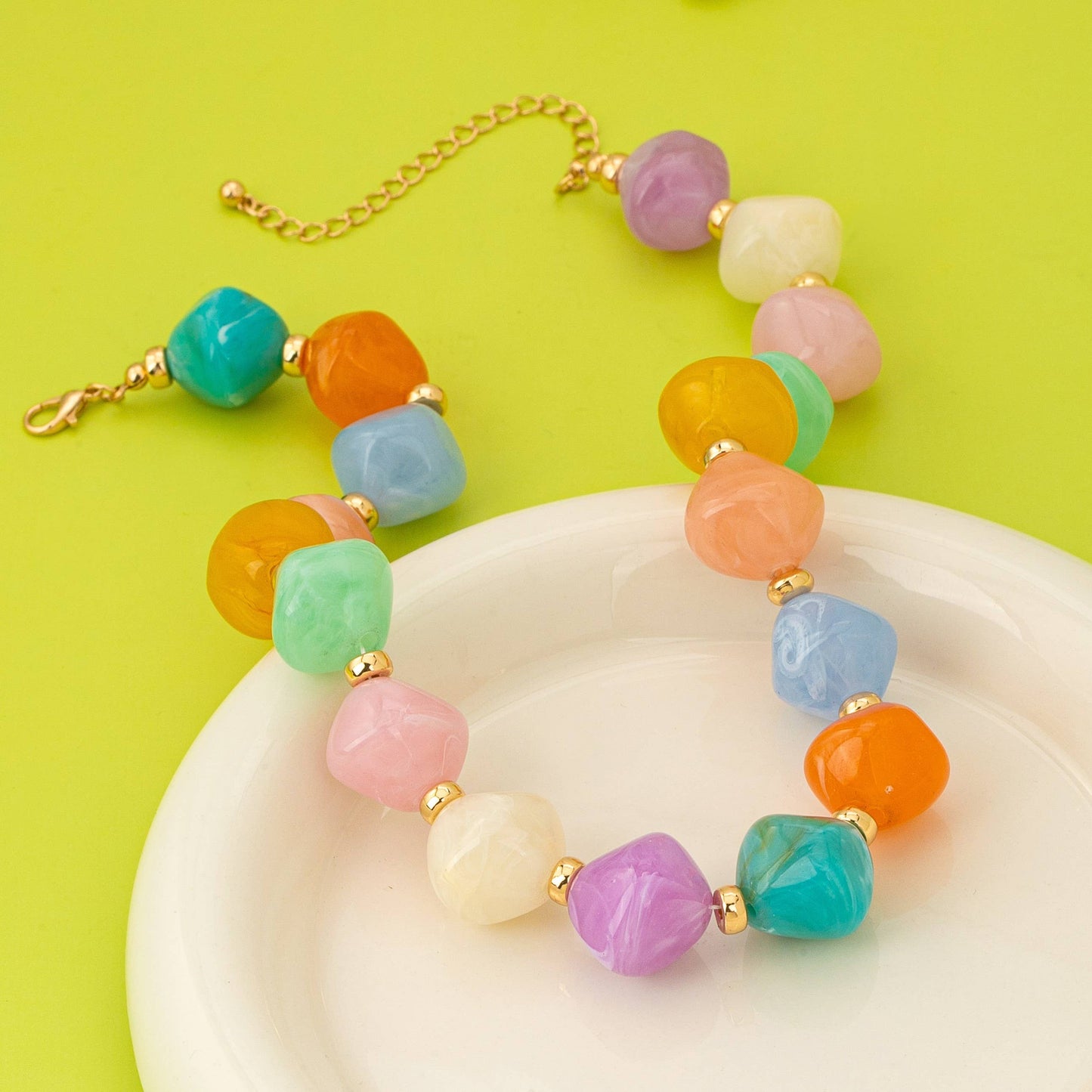Multicolor Oversized Faceted Pastel Bead Necklace |