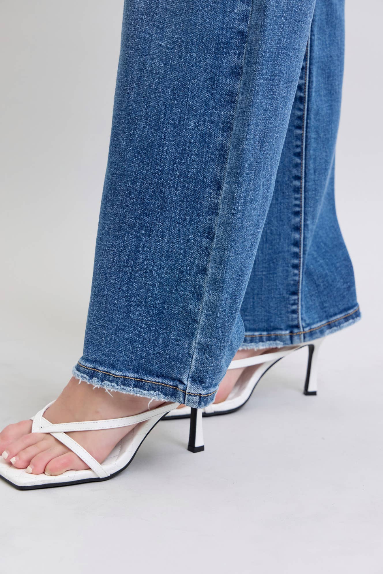 High Waisted V-Front WB Vintage Wash Straight Fit – Judy Blue