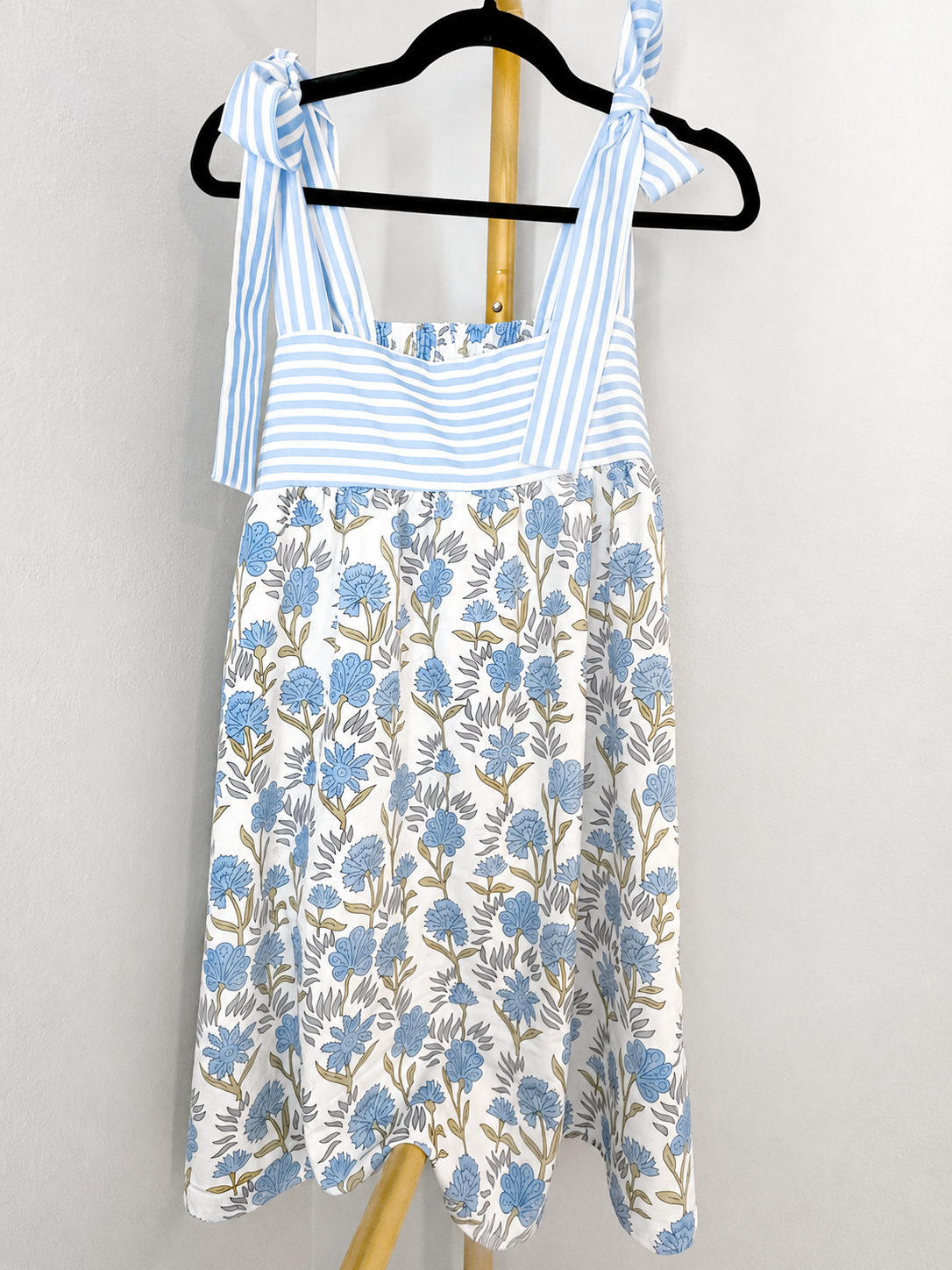 Floral Print Striped Patchwork Bow Knot Straps Dress - WITH POCKETS