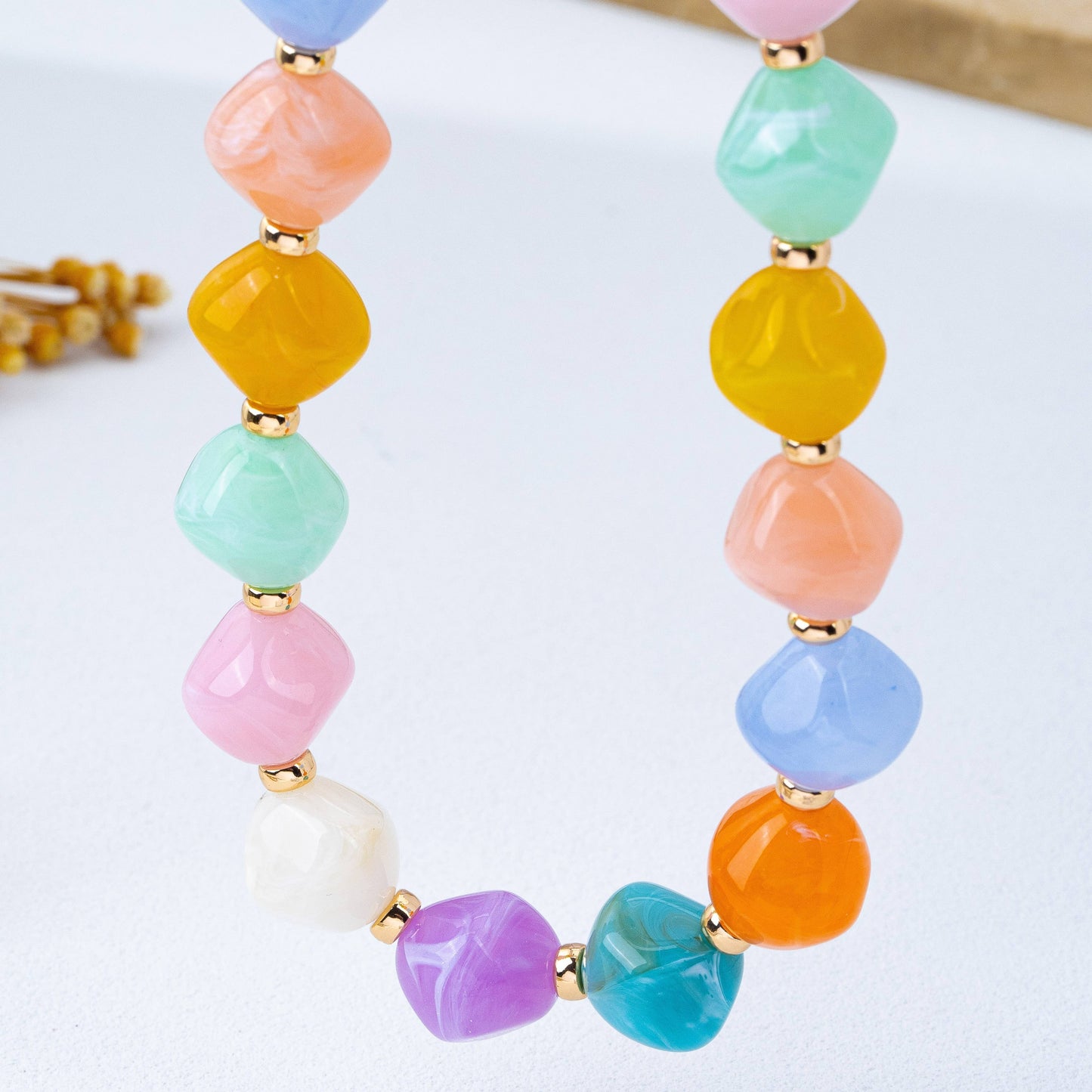 Multicolor Oversized Faceted Pastel Bead Necklace |