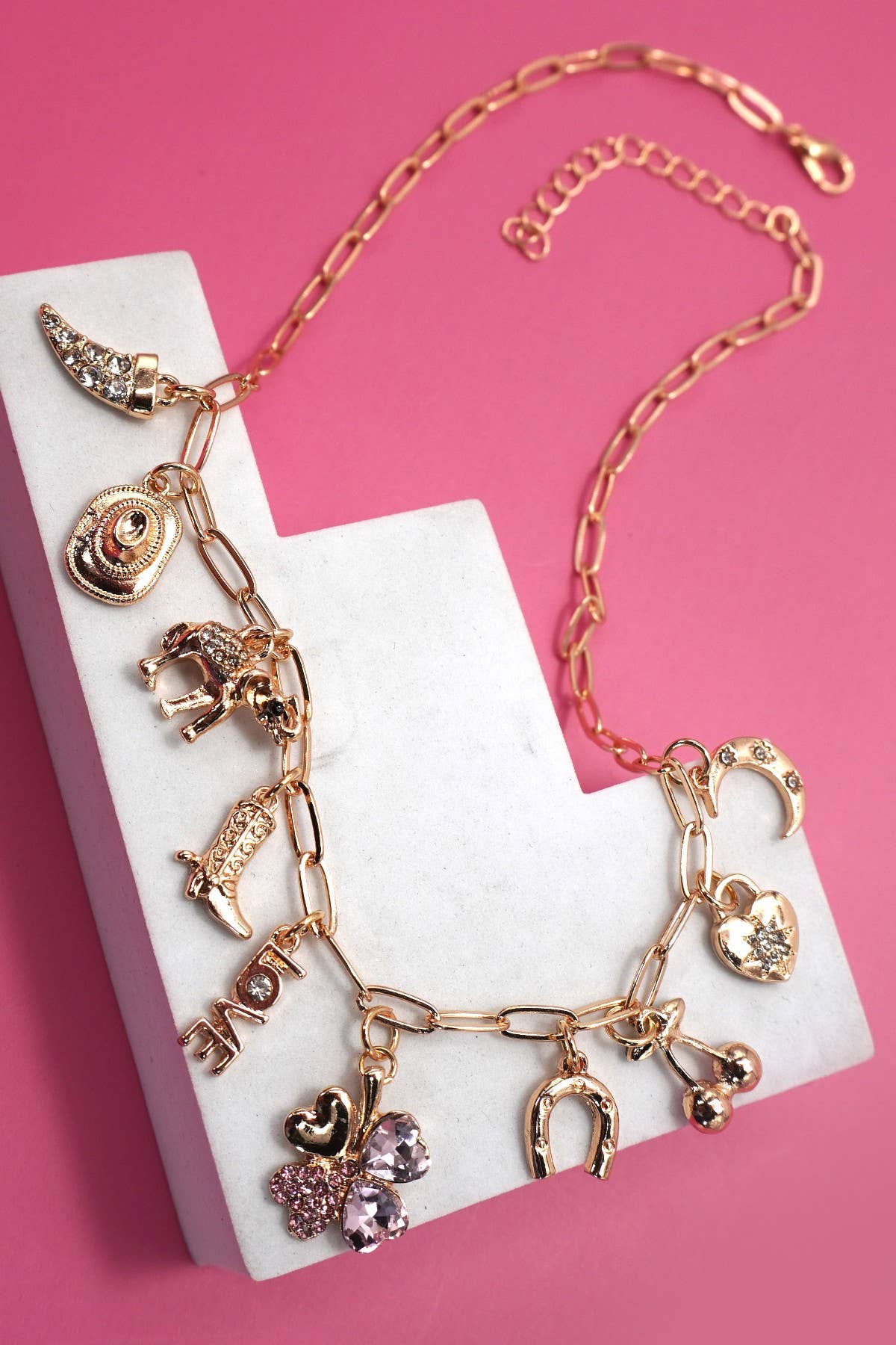 CHARM NECKLACE-WESTERN BOOTS HAT HORSESHOE HEART: GOLD