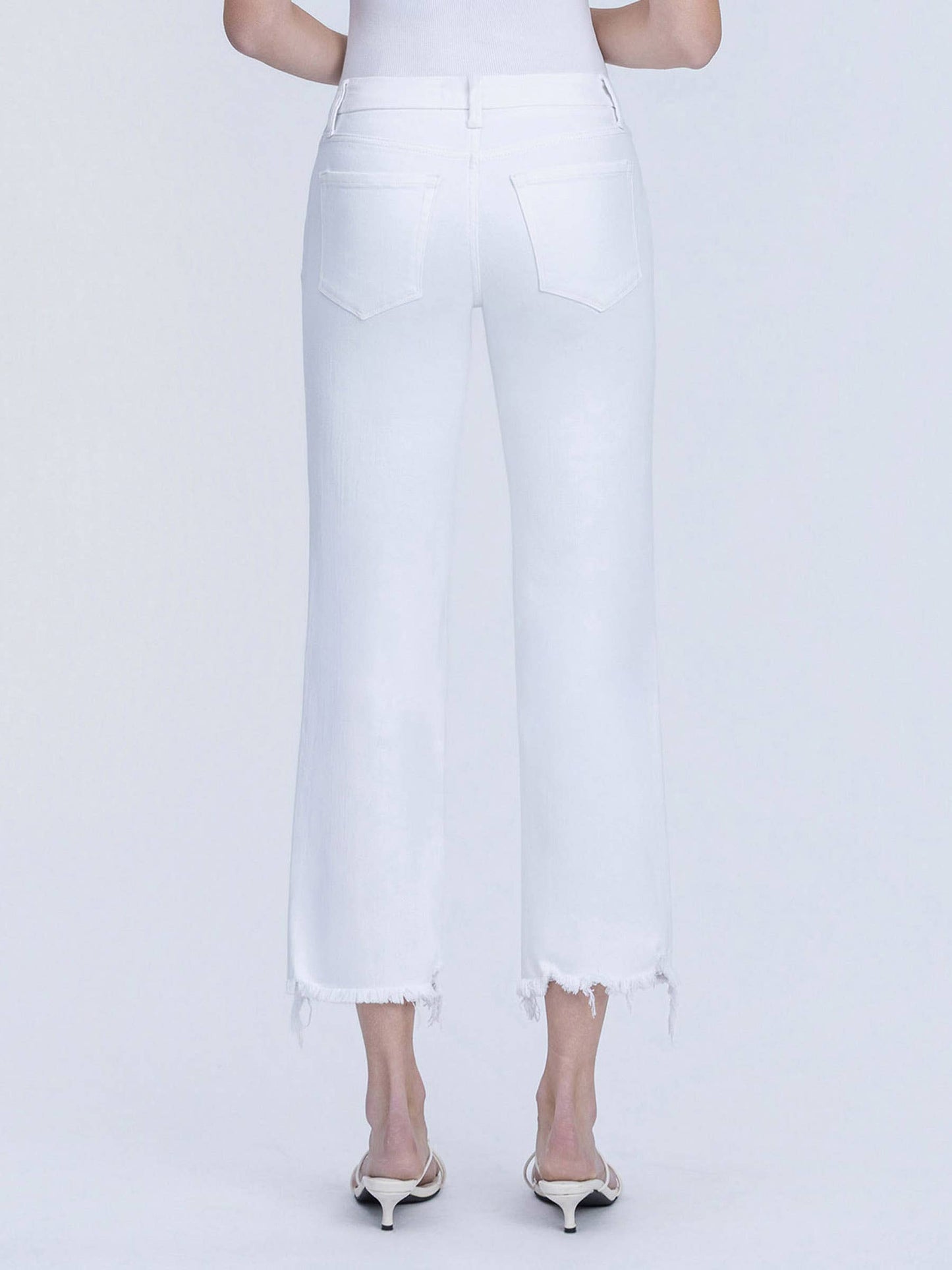 VERVET MID RISE UNEVEN FRAYED HEM CROP STRAIGHT JEANS OPTIC WHITE